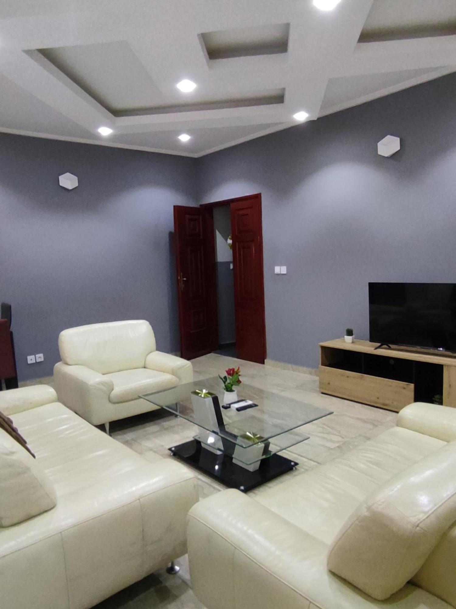 Hotel Appart B4U - Etoudi Yaounde Exterior photo