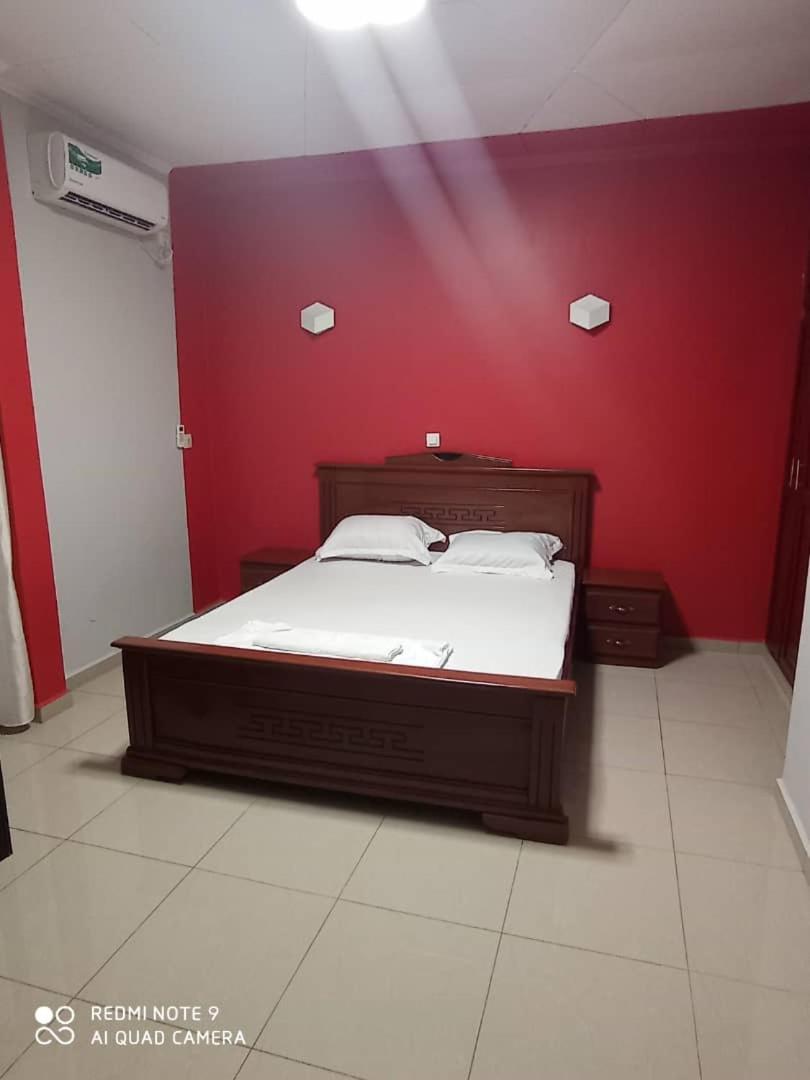 Hotel Appart B4U - Etoudi Yaounde Exterior photo