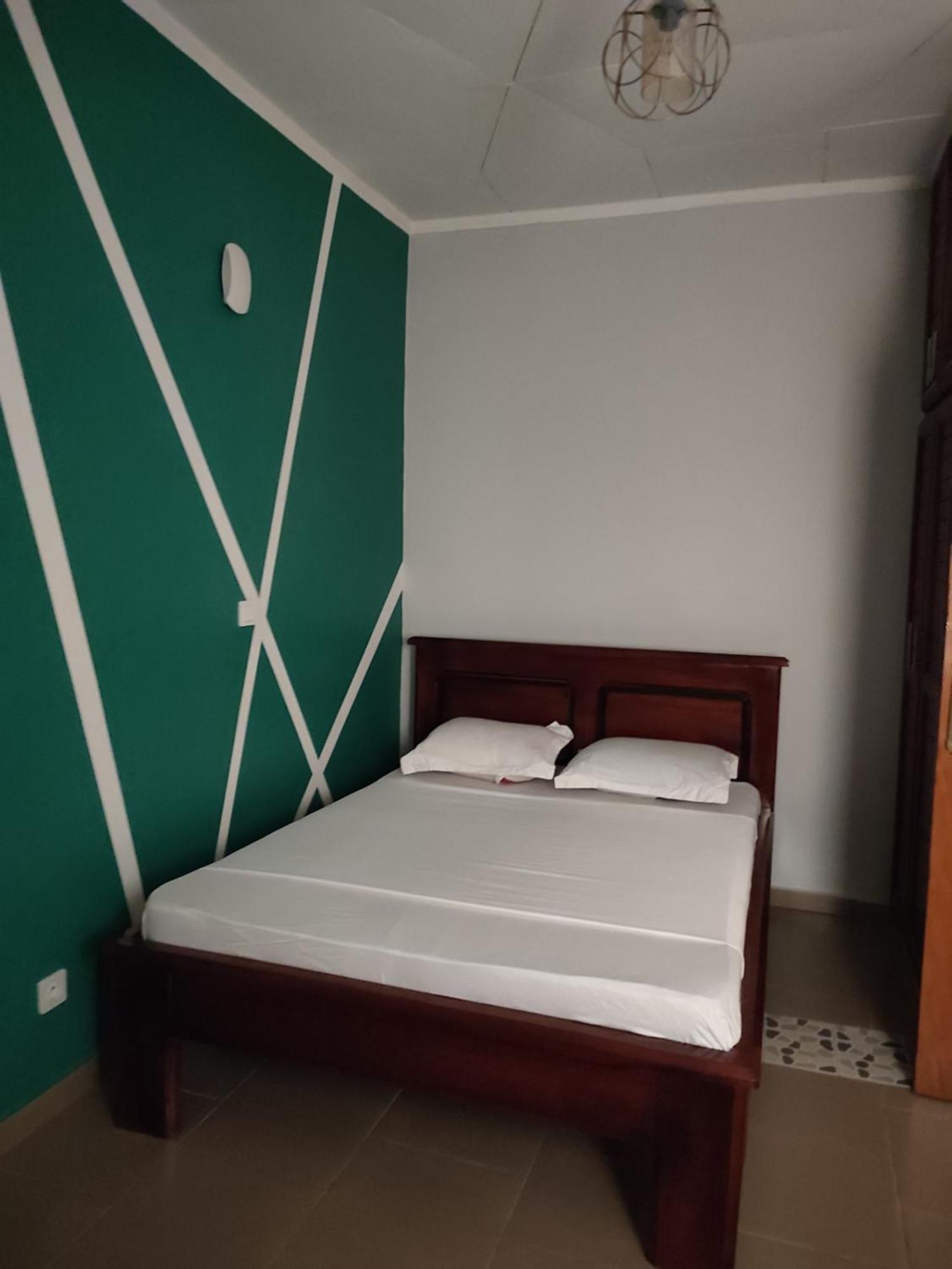 Hotel Appart B4U - Etoudi Yaounde Exterior photo